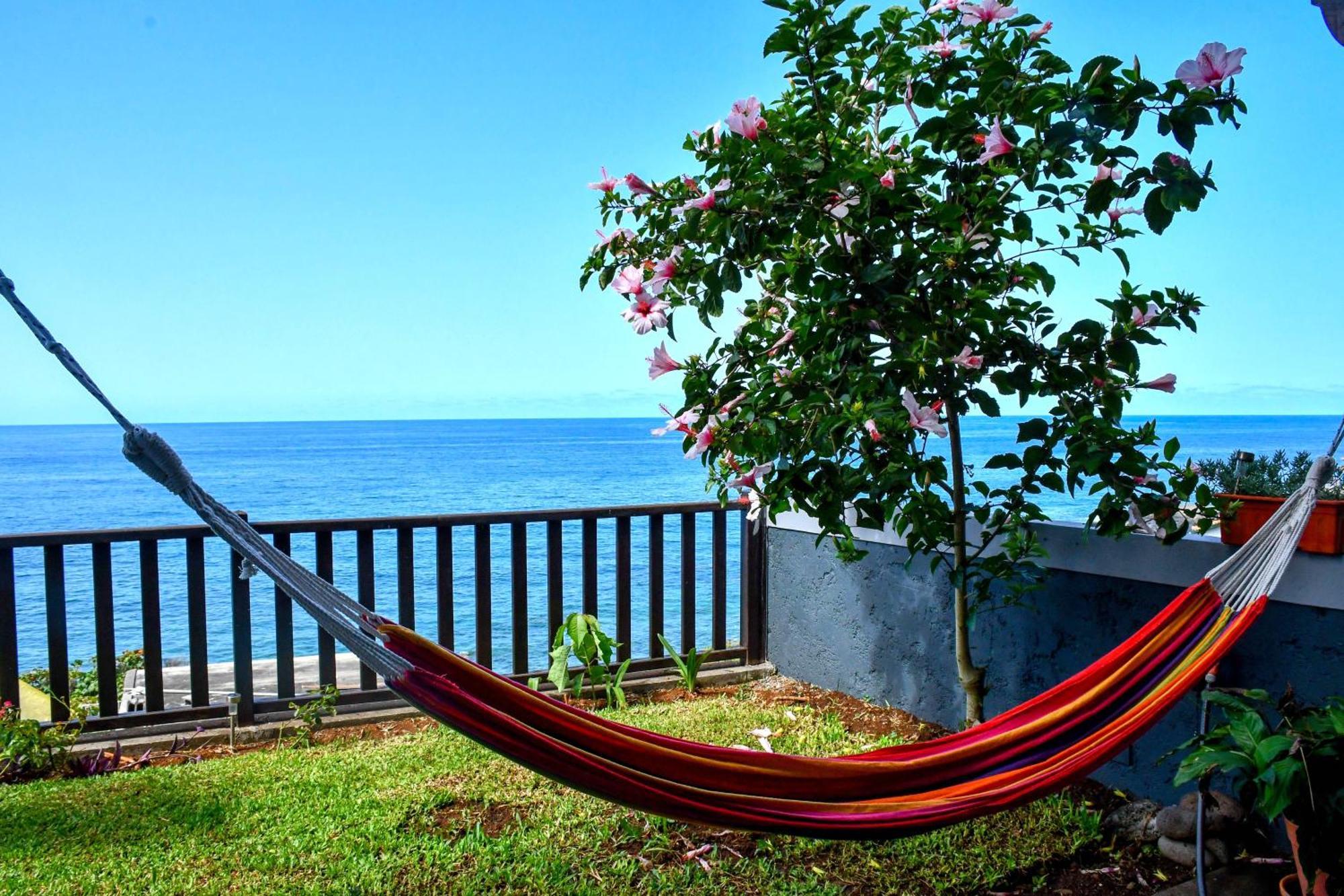 Dom wakacyjny Bluehouse Paradise Right By The Sea *